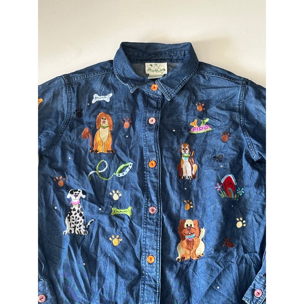 Quaker Factory Vintage Denim Embroidered Dog Shirt Blue Button Down Medium